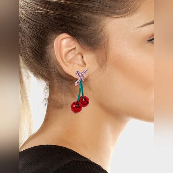 🆕️ Betsey Johnson 🎀THINK PINK🎀  🍒Cherry🍒 Drop Earrings - Picture 1 of 8
